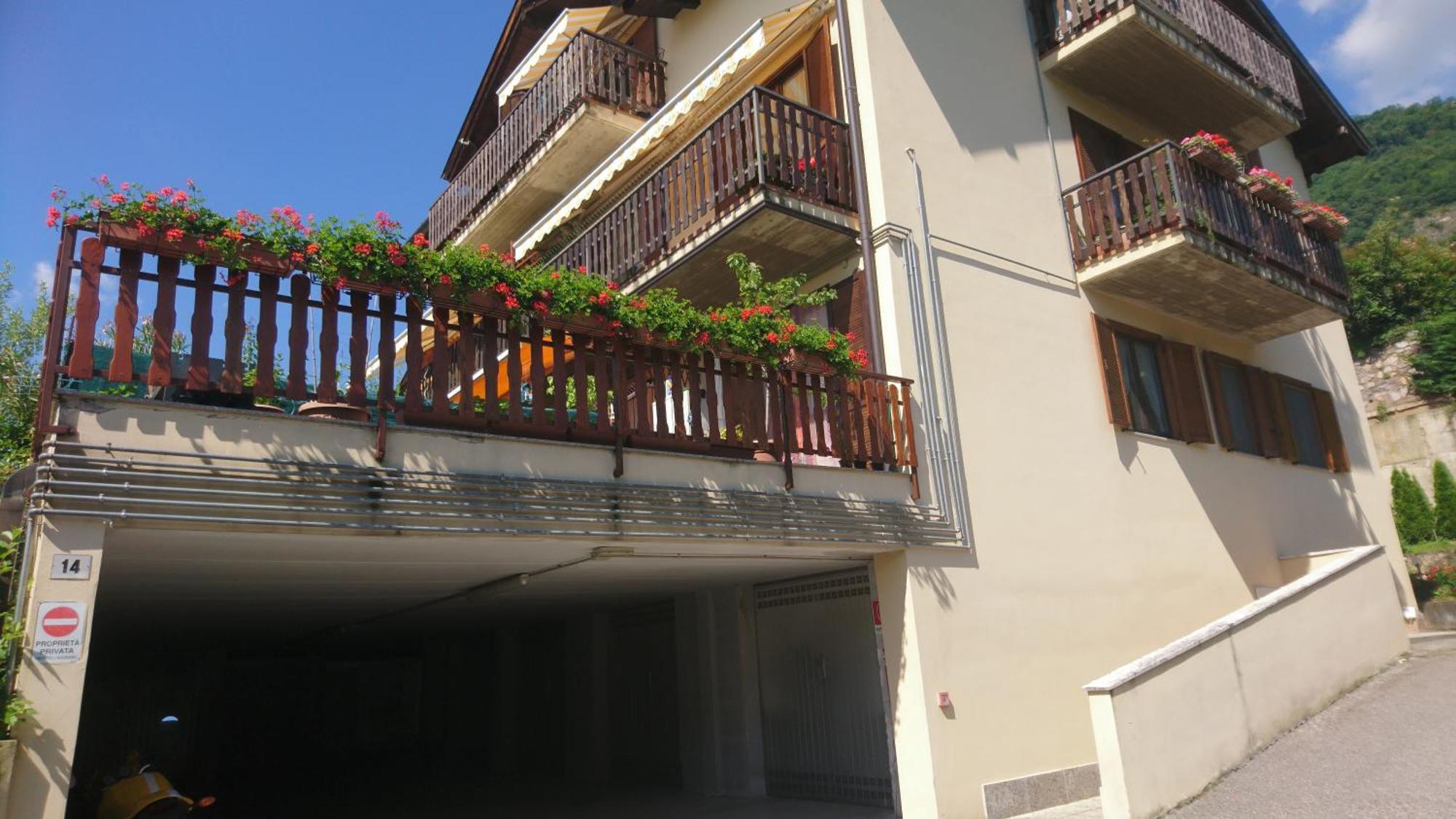 Piccolo E Confortevole Tra Trento E Riva Del Garda Villa Lagarina Dış mekan fotoğraf